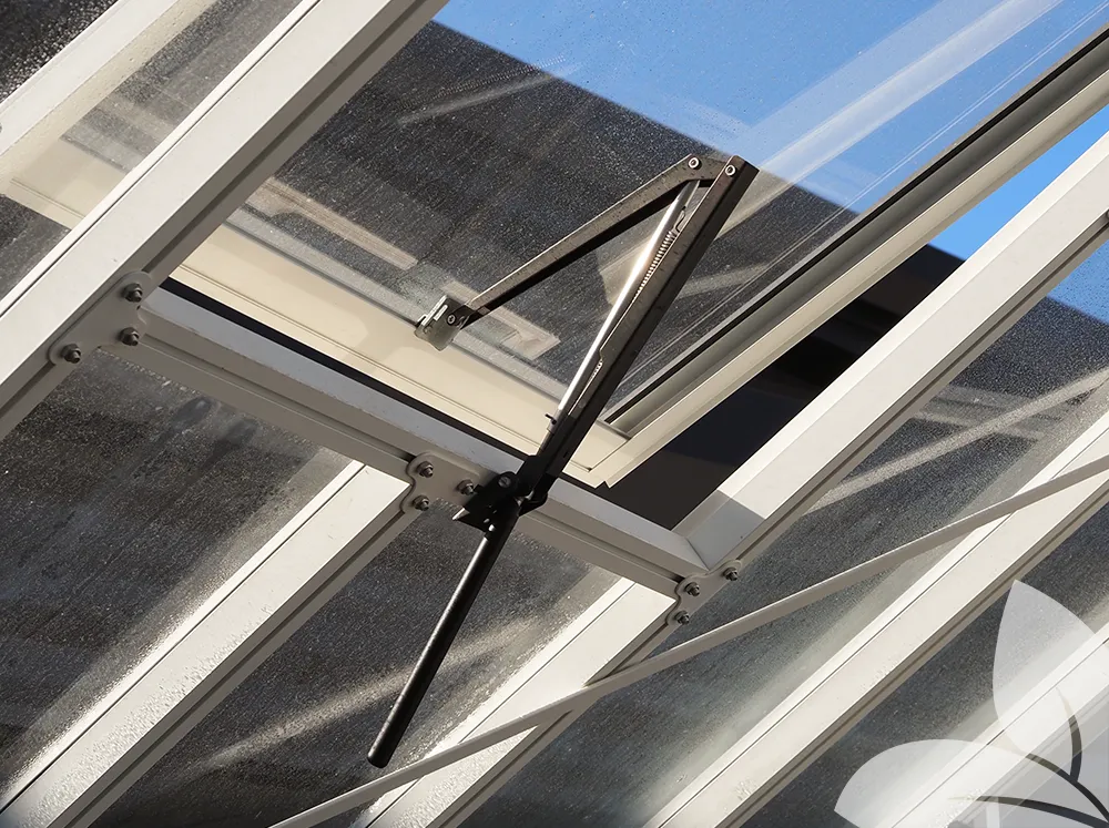 Roof vent with a Janssens Auto Opener