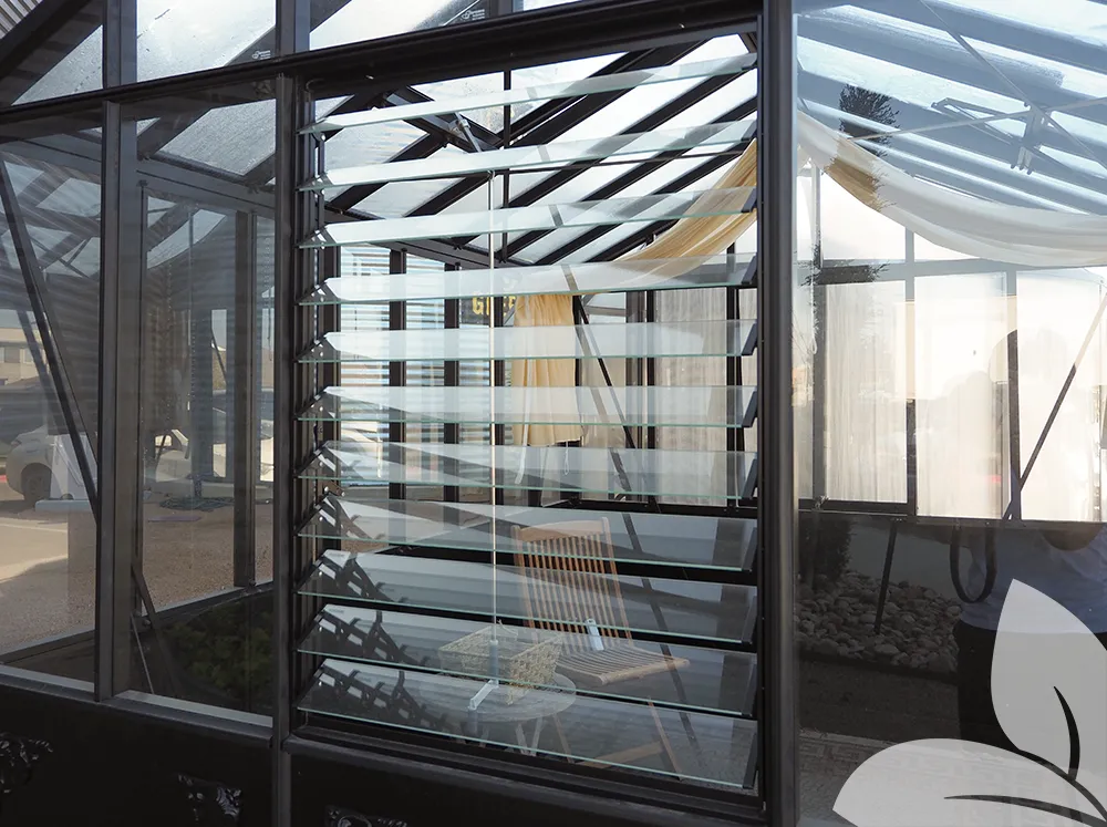 Janssens Louver Window opened up