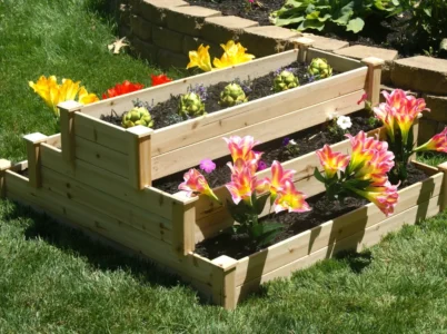 Eden Pyramid Raised Garden Bed stacked up like a pyramid with plants inside